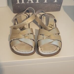 saltwater sandals by Hoy gold girls size 12